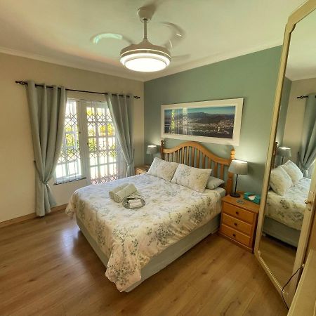 Lemon Tree Cottage Edgemead ภายนอก รูปภาพ