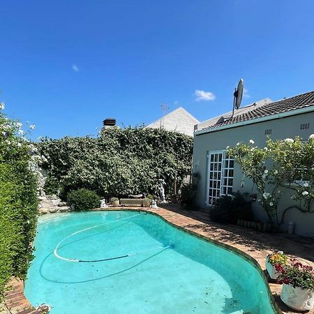 Lemon Tree Cottage Edgemead ภายนอก รูปภาพ