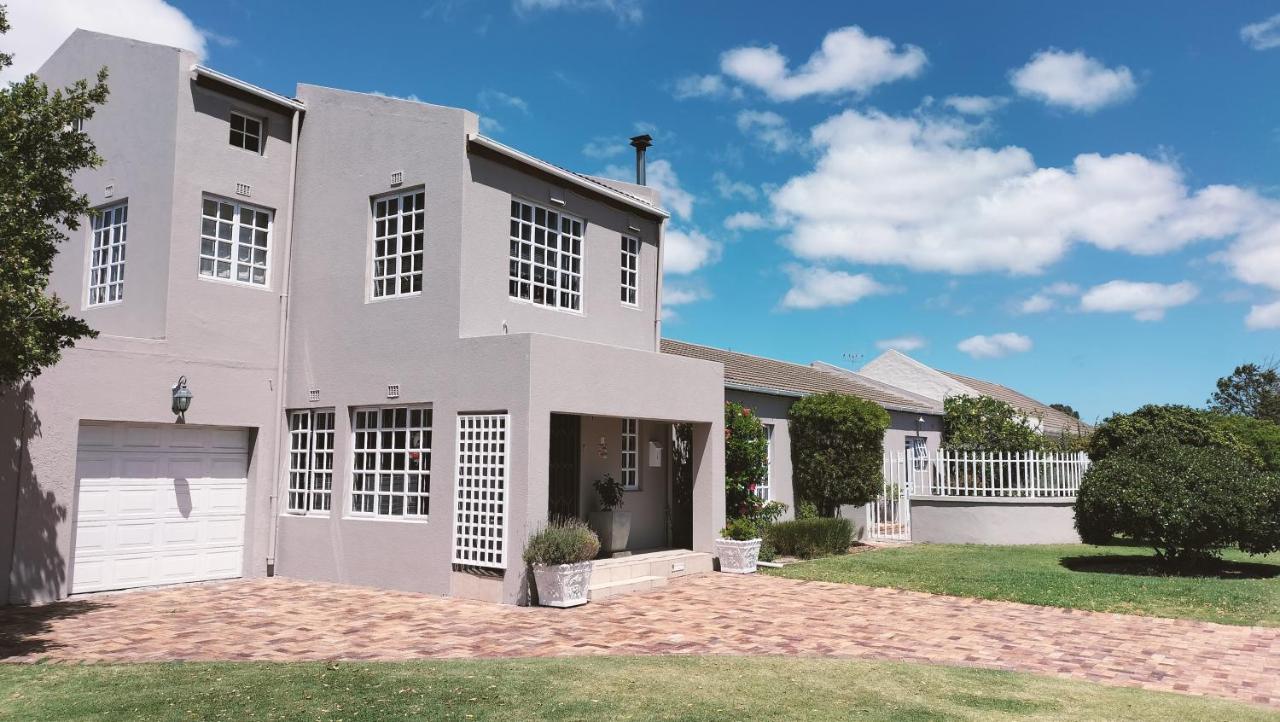 Lemon Tree Cottage Edgemead ภายนอก รูปภาพ