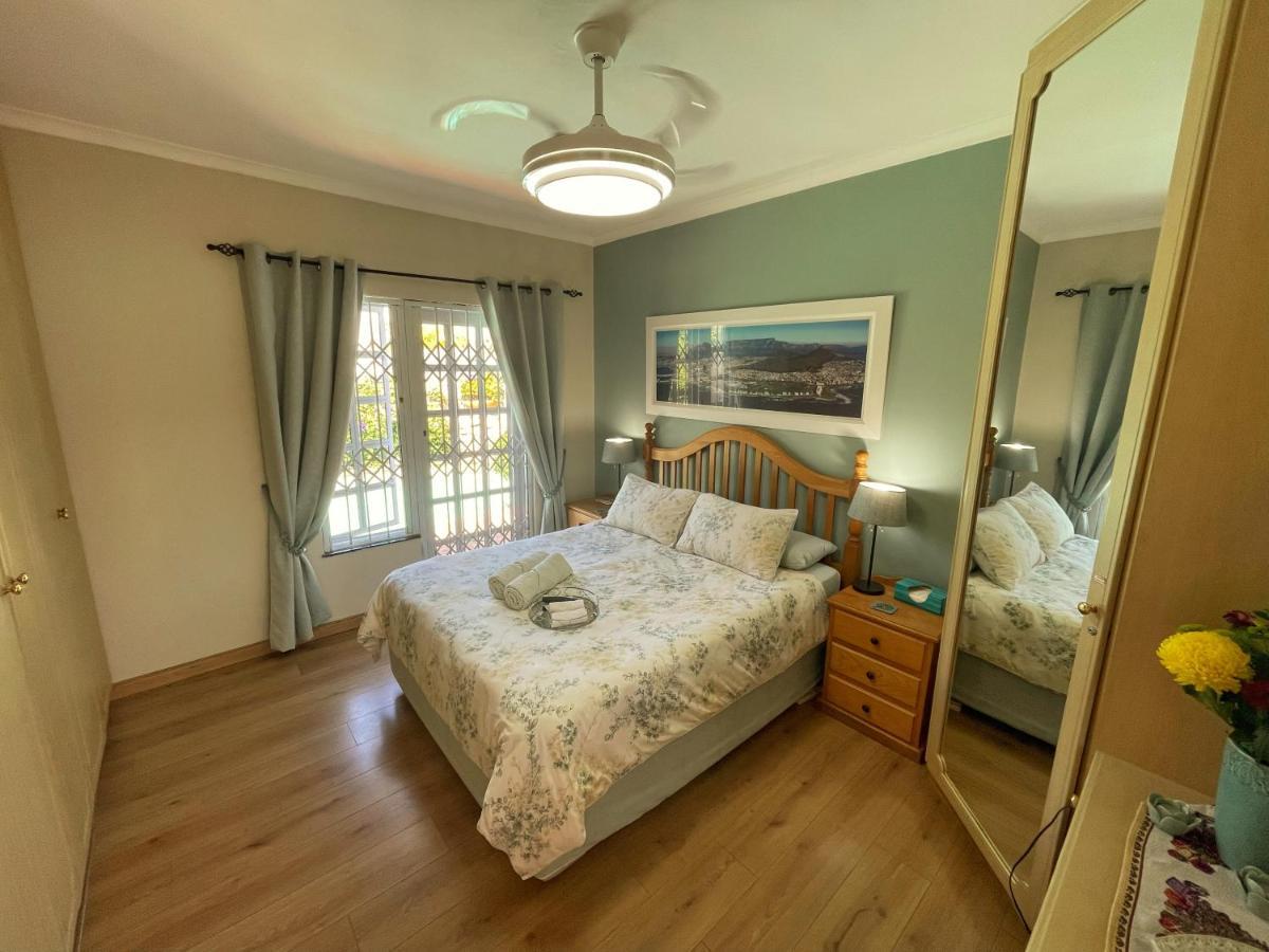 Lemon Tree Cottage Edgemead ภายนอก รูปภาพ