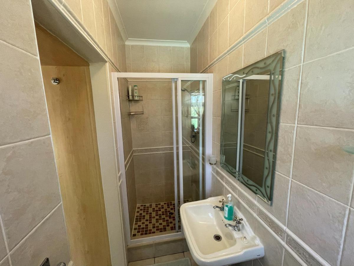 Lemon Tree Cottage Edgemead ภายนอก รูปภาพ