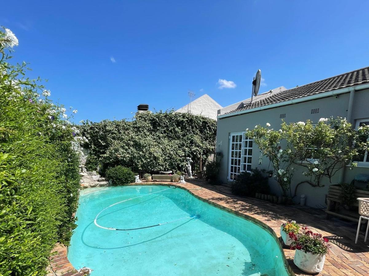 Lemon Tree Cottage Edgemead ภายนอก รูปภาพ