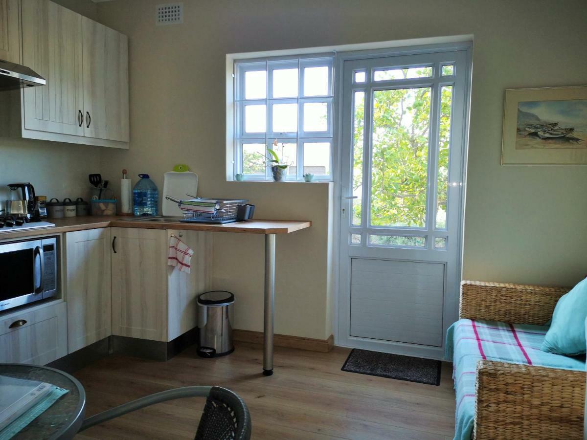 Lemon Tree Cottage Edgemead ภายนอก รูปภาพ